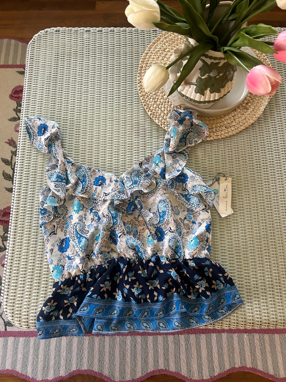 NWT nine britton Blue and White Paisley Ruffle